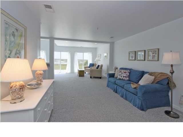 1720 Battalion Dr, Charleston, SC 29412