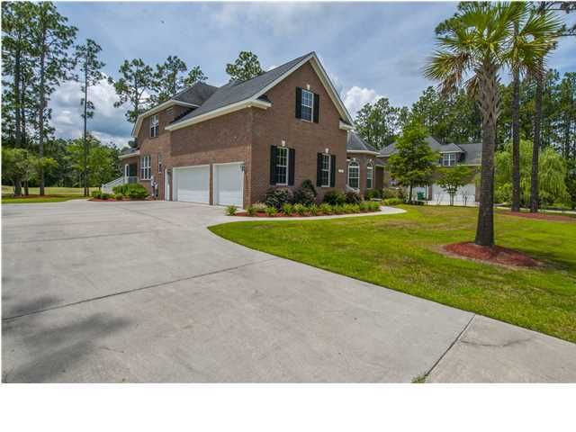 1710 Congressional Blvd, Summerville, SC 29483