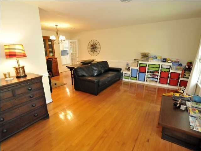 920 Searle Ct, Mount Pleasant, SC 29464