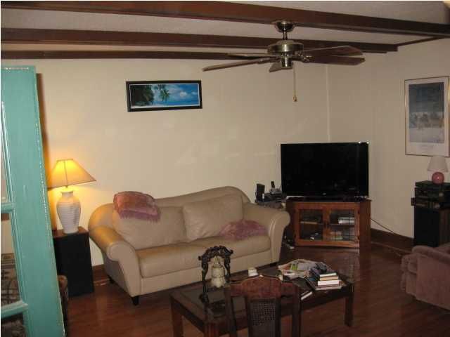 103 Confederate Ct, Summerville, SC 29483
