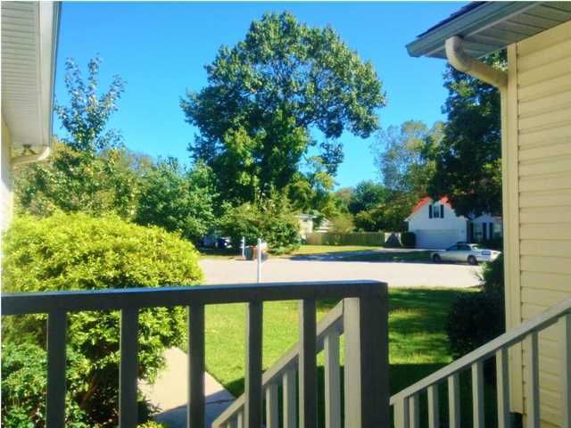 911 Travers Dr, Charleston, SC 29412