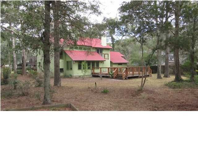 733 Willow Lake Rd, Charleston, SC 29412