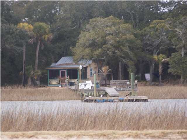 3313 Buccaneer Rd, Charleston, SC 29451