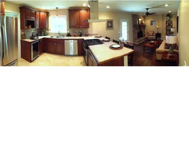840 Canary Dr, Charleston, SC 29414