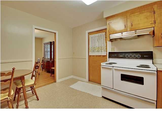 5 Asbury Pl, Charleston, SC 29407