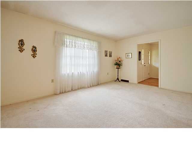 106 Claudia Dr, Ladson, SC 29456