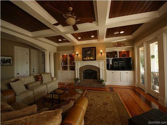 2476 River Bluff Ln, Mount Pleasant, SC 29466