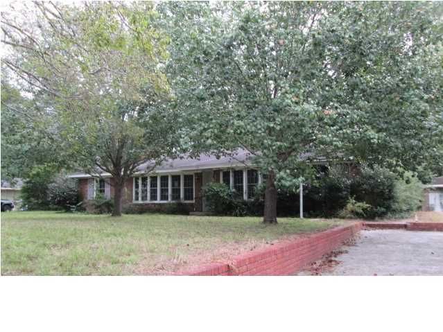 728 Waites Dr, Charleston, SC 29412