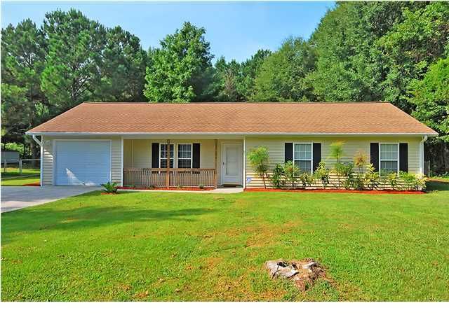 5035 Manor Rd, Hollywood, SC 29449
