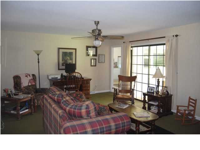 220 Land O Pines Cir, Moncks Corner, SC 29461