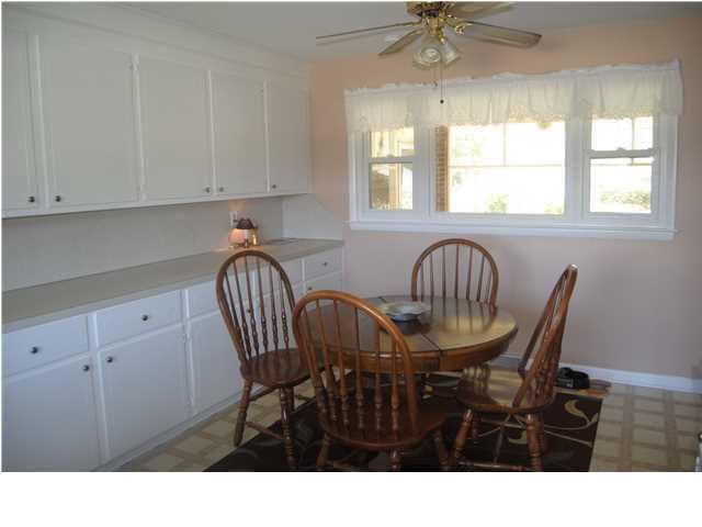 220 Land O Pines Cir, Moncks Corner, SC 29461