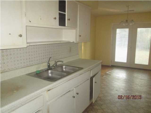 109 Forest Cir, Summerville, SC 29483
