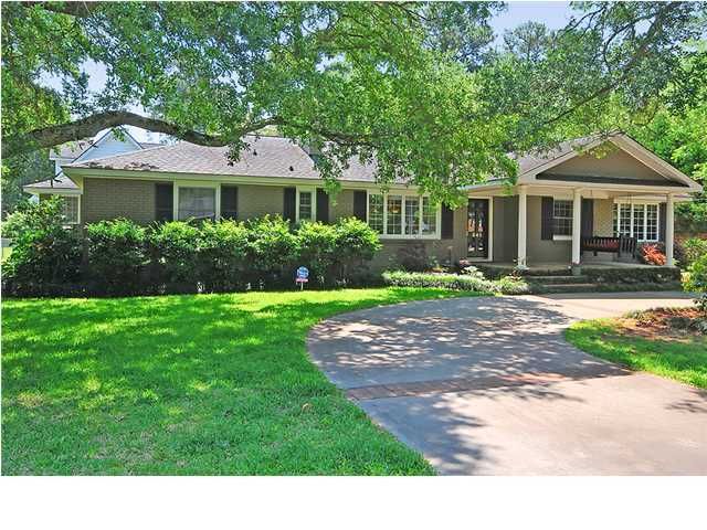648 Fort Sumter Dr, Charleston, SC 29412