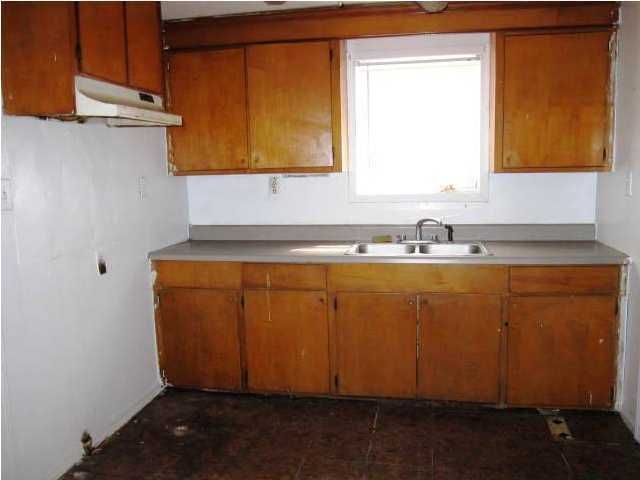 1021 Greenhill Rd, Charleston, SC 29412