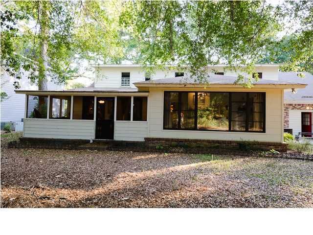 292 Molasses Ln, Mount Pleasant, SC 29464