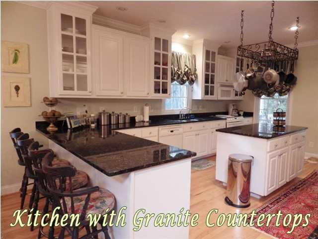 3922 Lybrand St, Edisto Beach, SC 29438