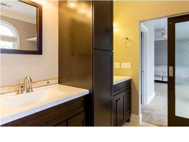 110 5th Ave, Mount Pleasant, SC 29464