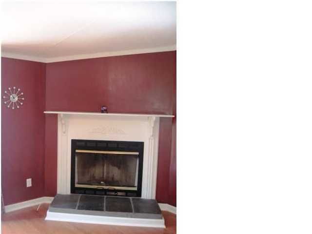 304 General Moultrie Dr, Bonneau, SC 29431