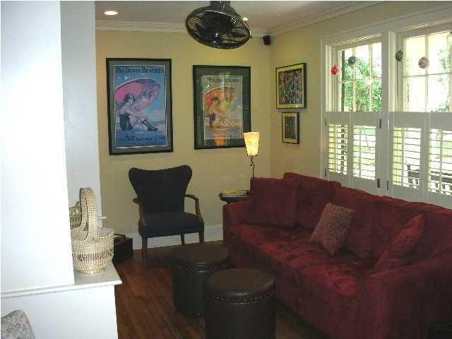 740 Pitt St, Mount Pleasant, SC 29464