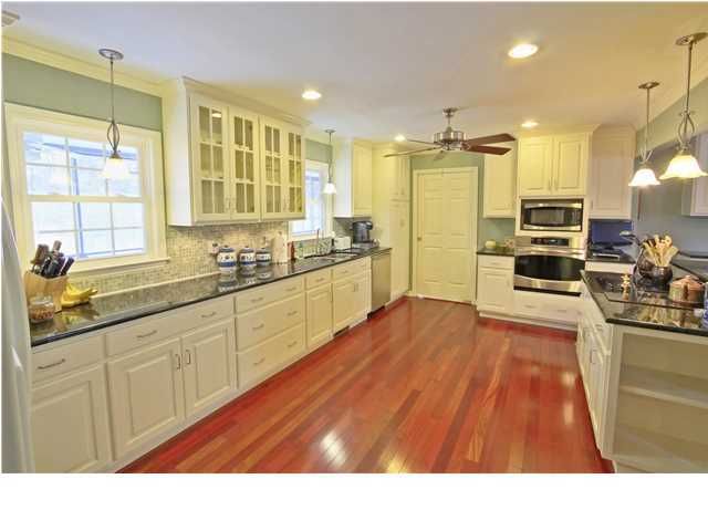 103 Hampton Dr, Summerville, SC 29483