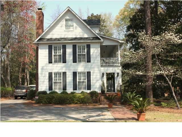 111 Dan Miler Ln, Summerville, SC 29483