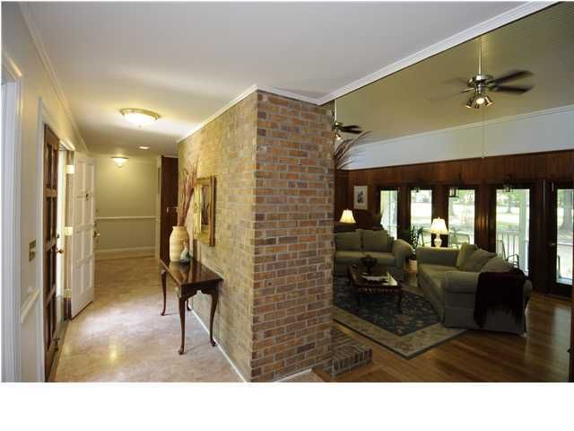 806 Indigo Ct, Mount Pleasant, SC 29464
