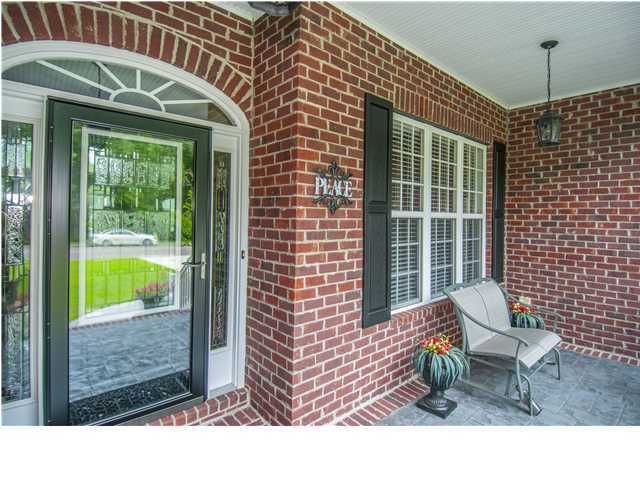 1004 Retreat Ave, Moncks Corner, SC 29461