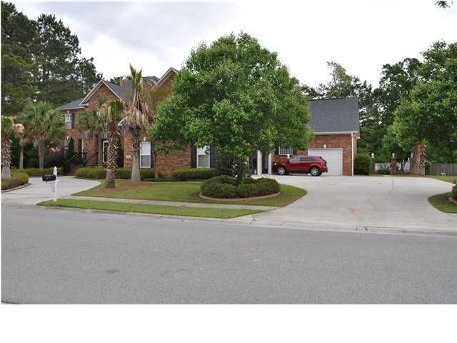 125 Welchman Ave, Goose Creek, SC 29445