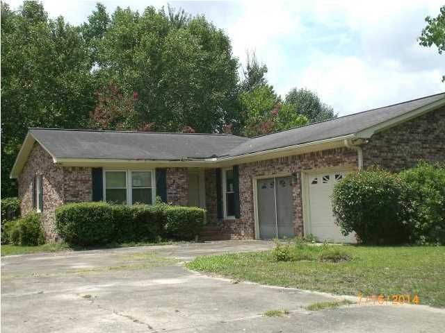 202 Mary Celestia Dr, Summerville, SC 29483