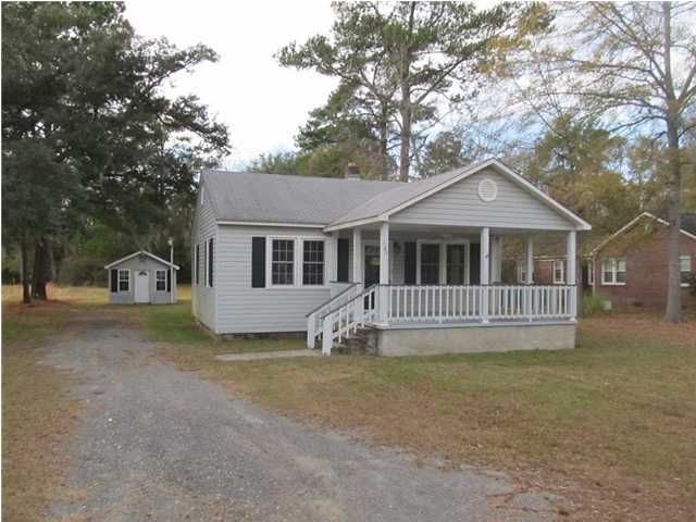 125 West St, Moncks Corner, SC 29461