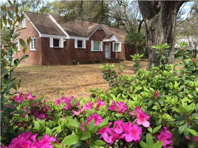 1026 Cliffwood Dr, Mount Pleasant, SC 29464