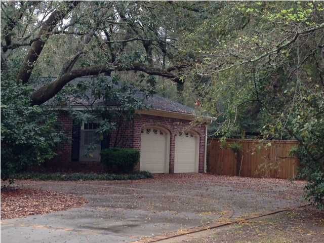 231 Molasses Ln, Mount Pleasant, SC 29464