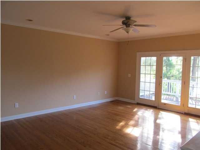 1596 Headquarters Plantation Dr, Johns Island, SC 29455