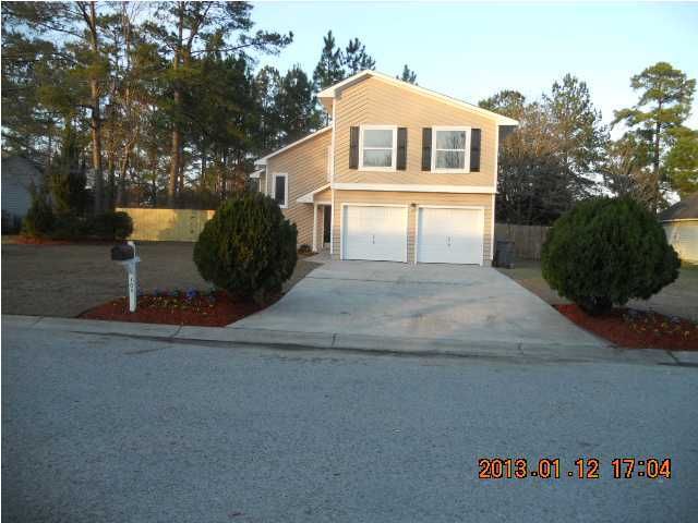 105 Santee Ct, Summerville, SC 29483