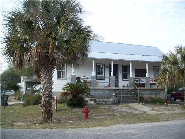 1902 Ion Ave, Sullivans Island, SC 29482