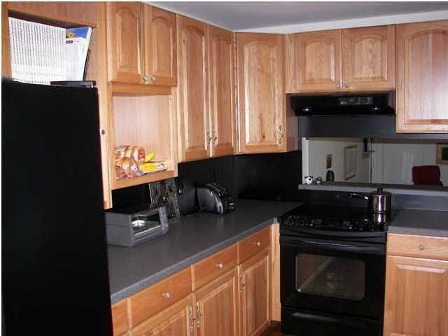 880 Mikell Dr, Charleston, SC 29412