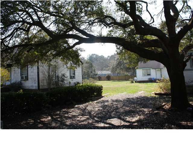 451 Lindberg St, Charleston, SC 29412