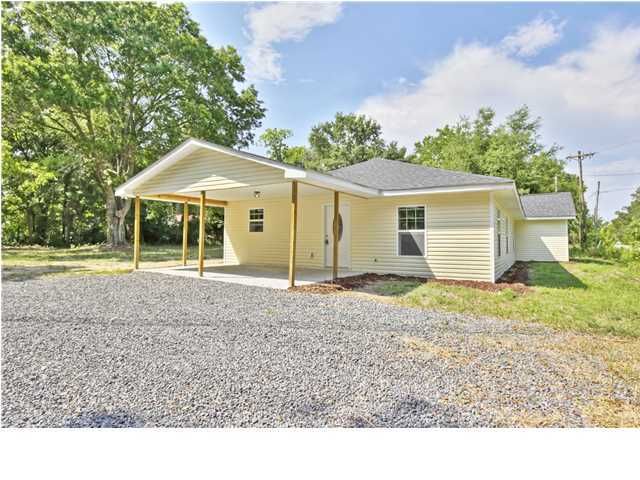 1714 Labor Camp Rd, Mount Pleasant, SC 29464