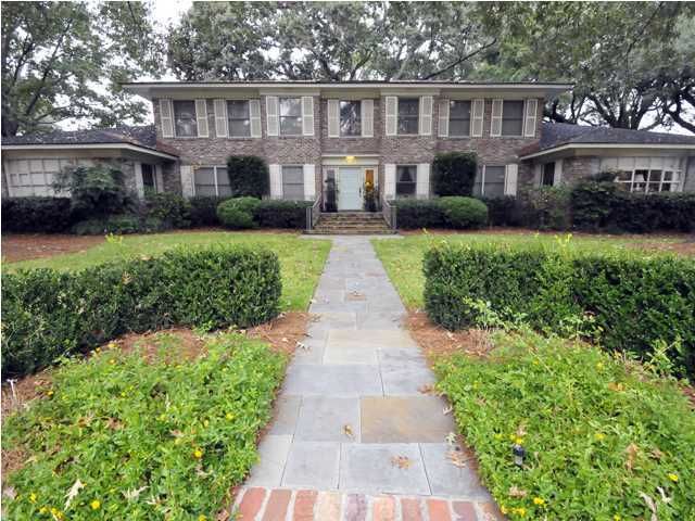 1570 Fairway Dr, Charleston, SC 29412