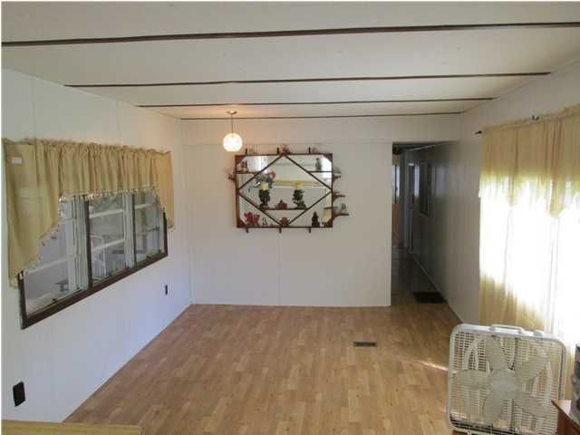 8956 Selah St, North Charleston, SC 29406
