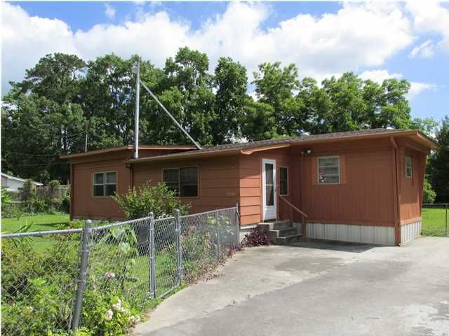 8956 Selah St, North Charleston, SC 29406