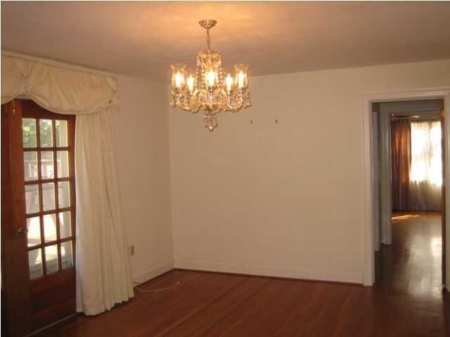 103 Folly Rd, Charleston, SC 29407
