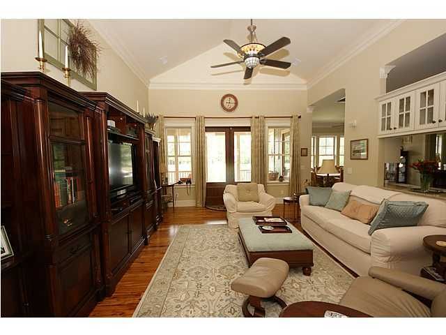 4186 Duck Club Rd, Ravenel, SC 29470