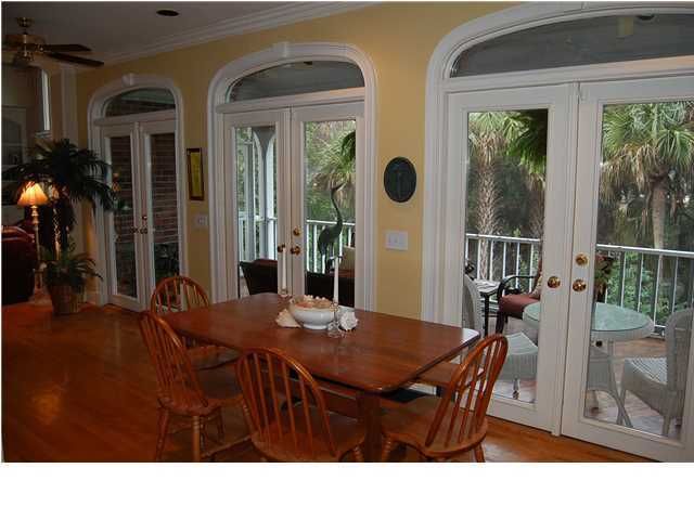 424 Rice Hope Dr, Mount Pleasant, SC 29464