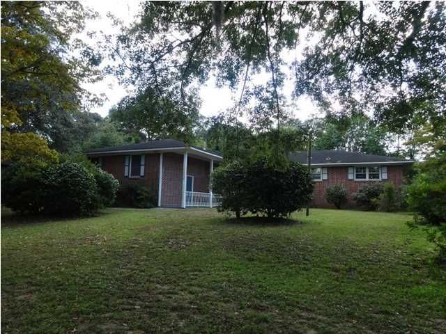 5025 Parkside Dr, North Charleston, SC 29405
