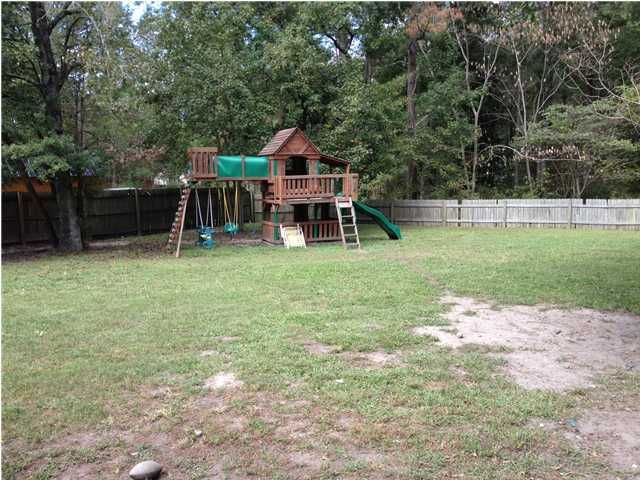 207 Pamela Ln, Summerville, SC 29483