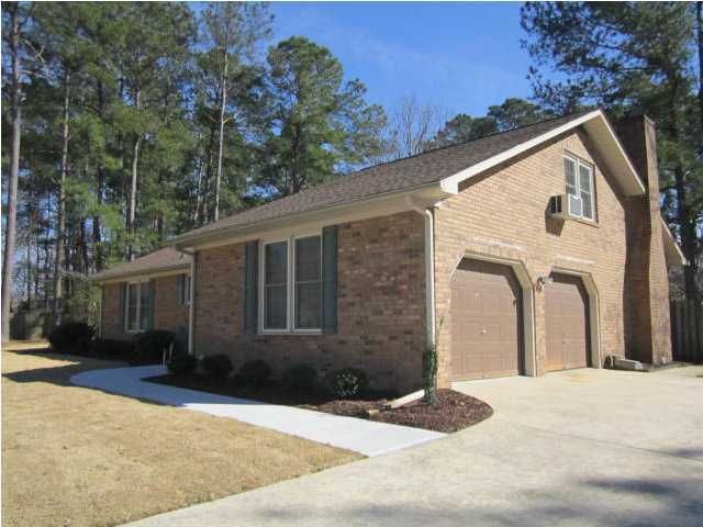 103 Cumberland Ct, Goose Creek, SC 29445
