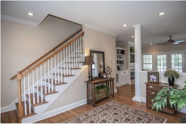 359 Commonwealth Rd, Mount Pleasant, SC 29466