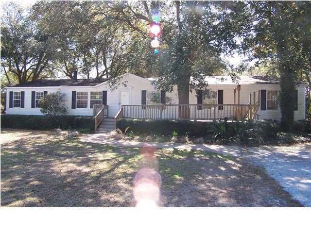 5323 Hunt Course Ln, Hollywood, SC 29449