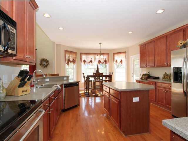 111 Riverwood Ln, Summerville, SC 29485
